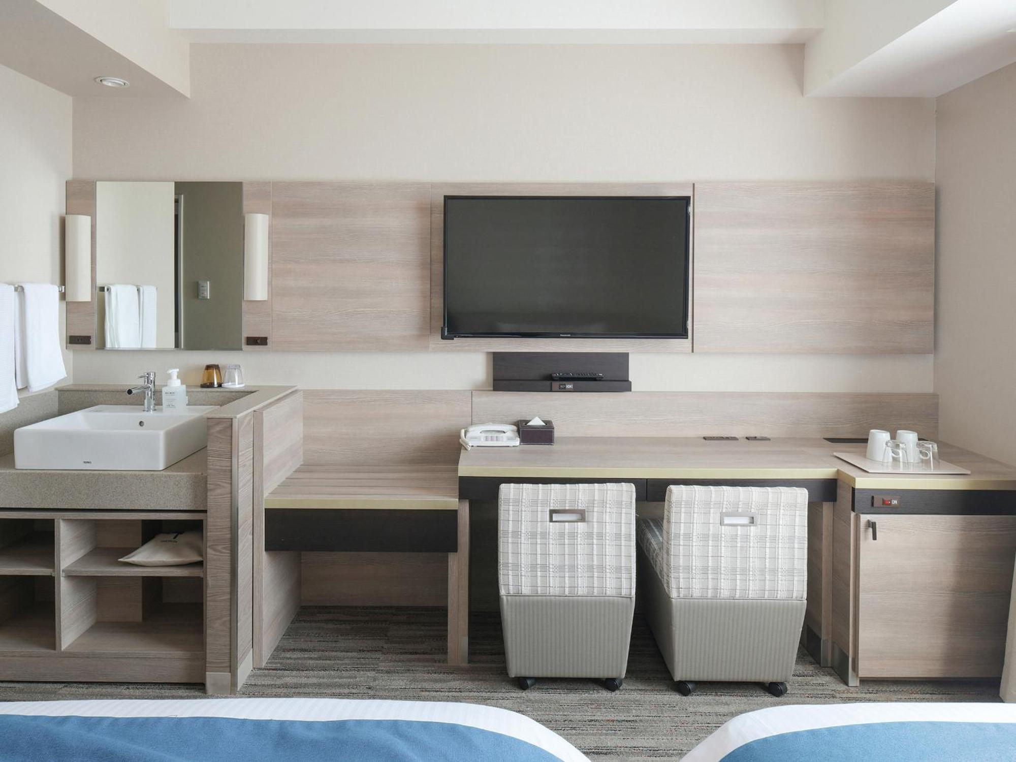 Vessel Inn Shigamoriyama Station Extérieur photo